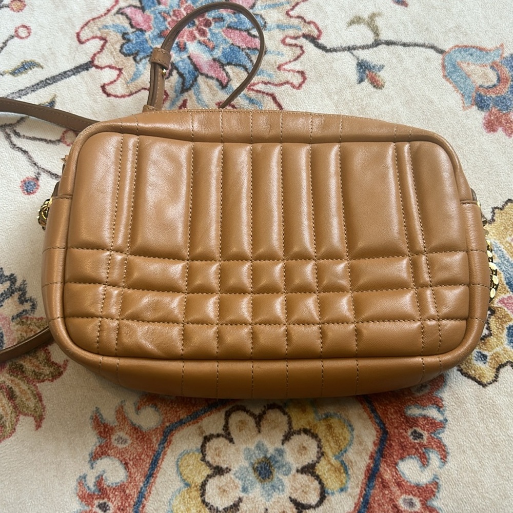 Burberry quilted leather crossbody - Picture 2 of 5
